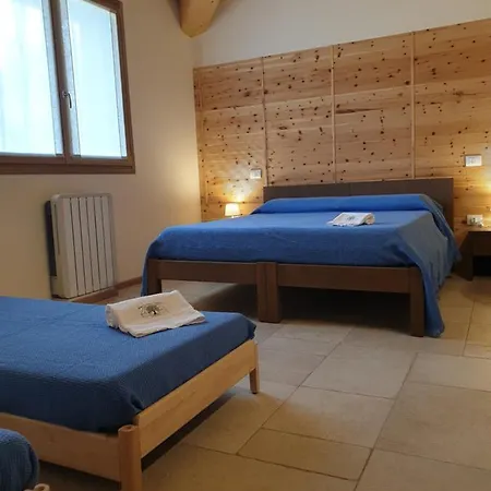 Farm stay Corte Degli Ulivi *