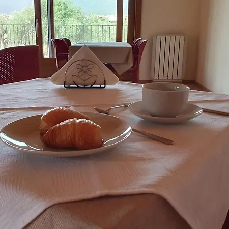 Corte Degli Ulivi Farm stay *